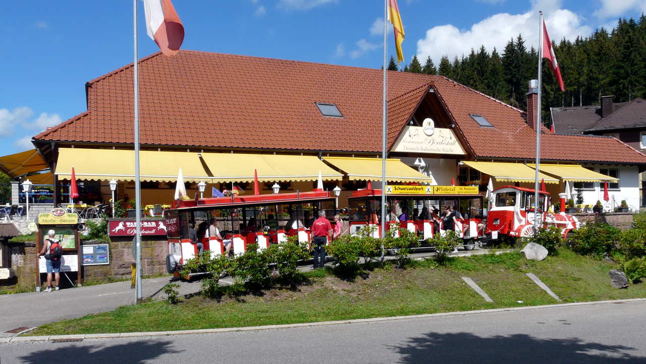 Touri - Bähnle am Pferdestall