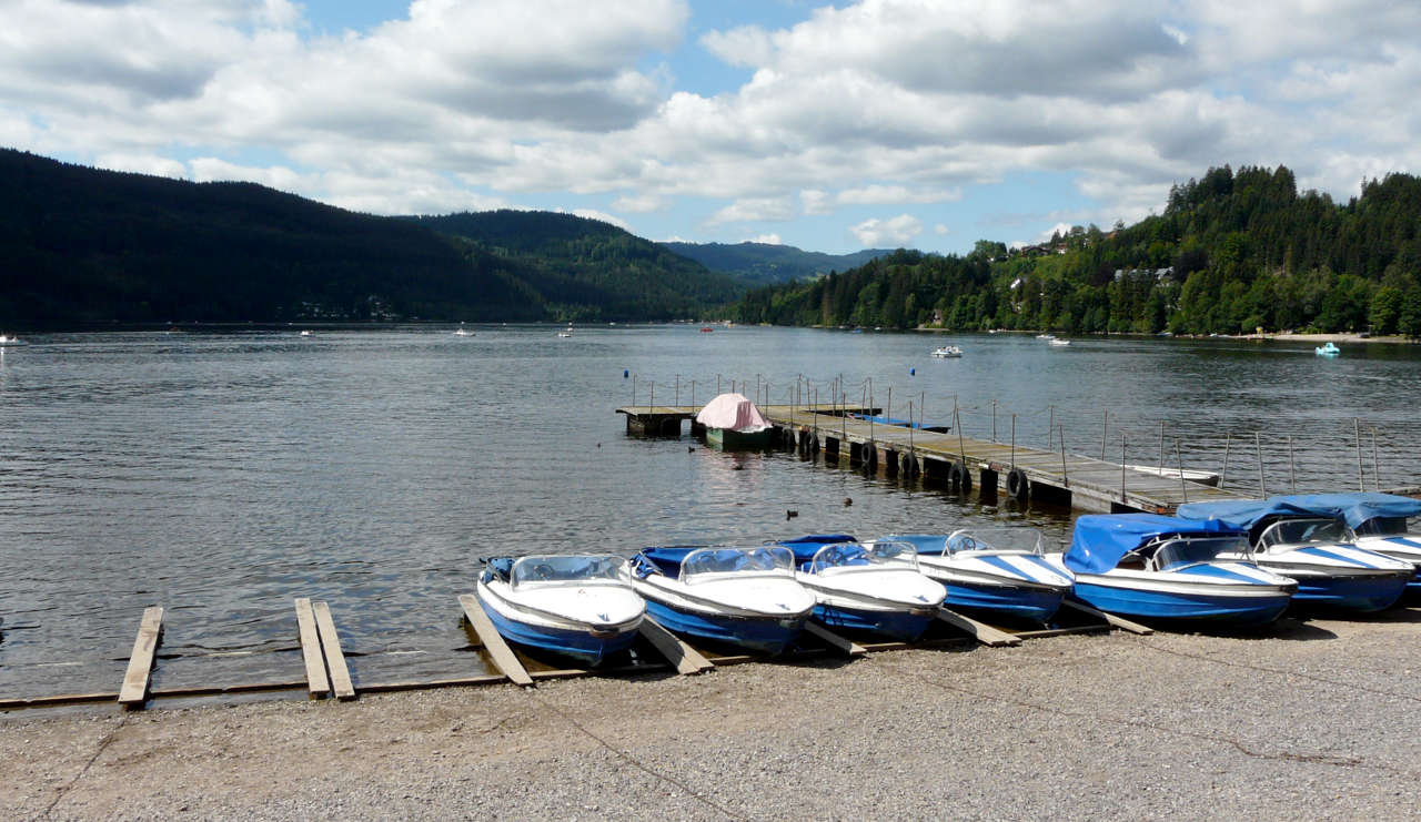 Tretboote am Titisee