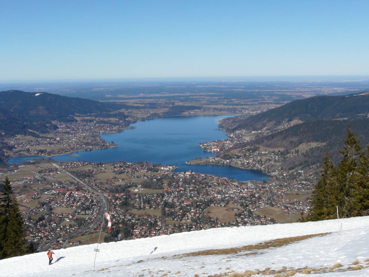 Blick auf Rottach-Egern und den Tegernsee