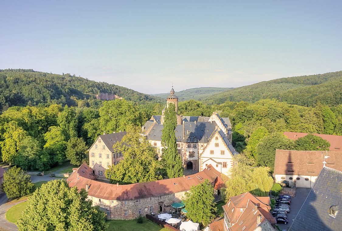 Schloss Büdingen vom Kirchturm aus gesehen by Sven Teschke - Eigenes Werk,  