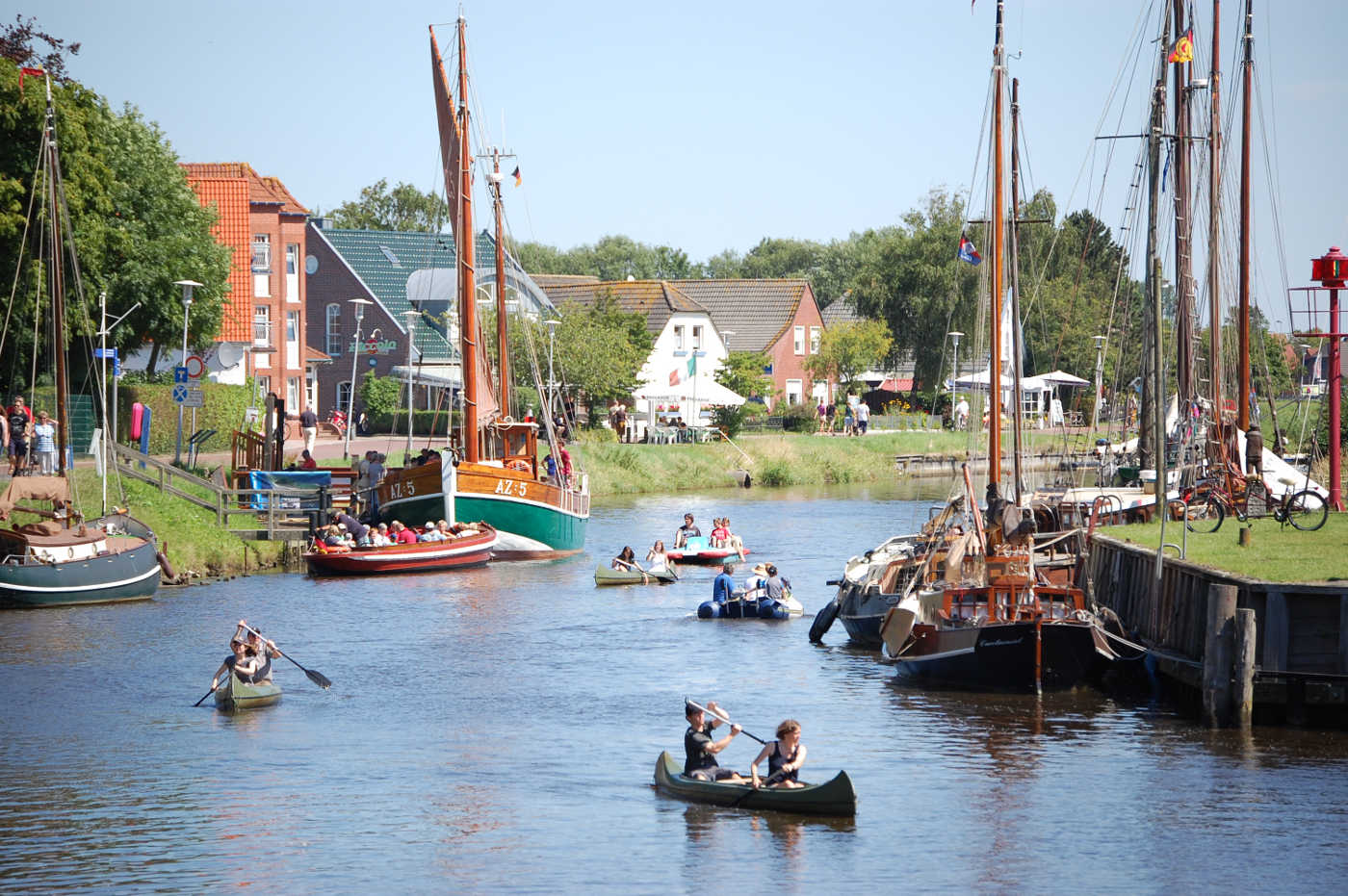 Kanu und Boot Fahren in Carolinensiel