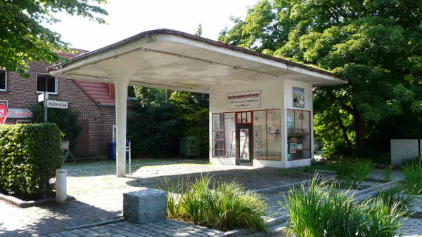 Home vom Kaninchenzuchtverein - alte Tankstelle 