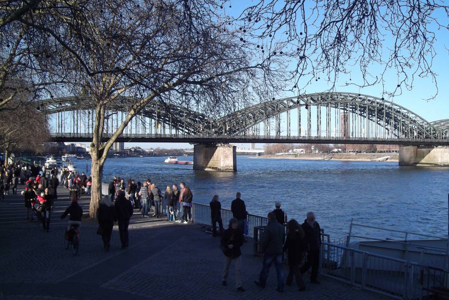 Frankenwerft: Die Kölner Rheinpromenade