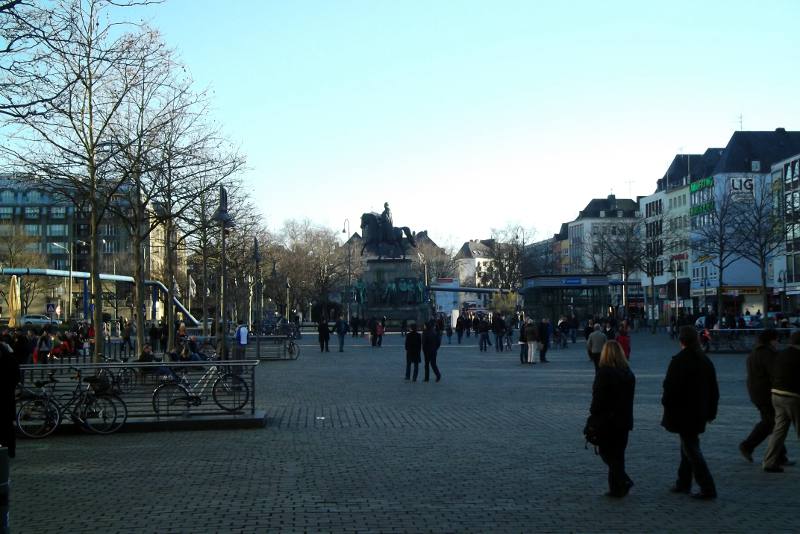 Abends am Heumarkt