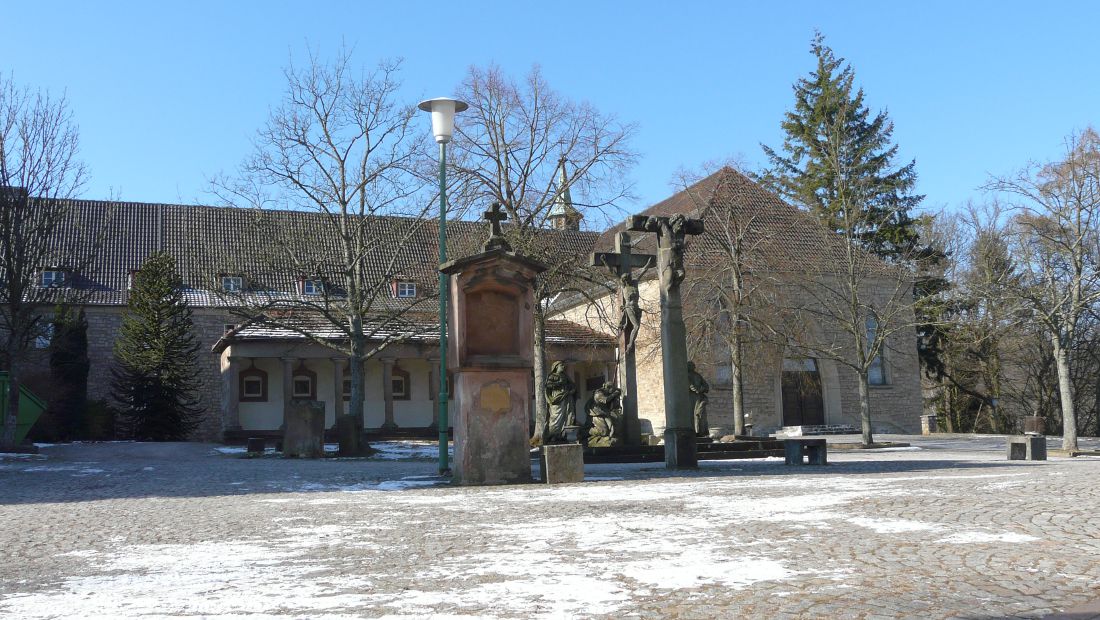 Der Klosterhof des Wallfahrtklosters