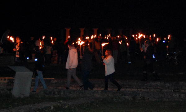 Lichter in der Samhain Nacht