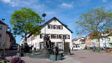 Der Freiheitsbrunnen am Rondell