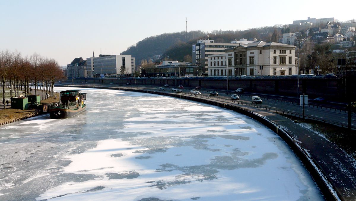 Saar im Winter & Landtag