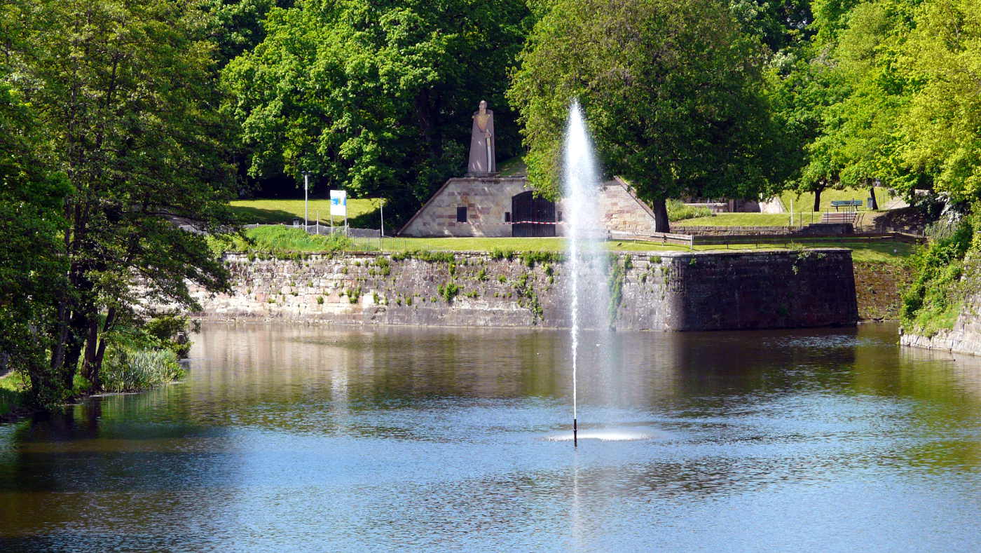 Vauban Insel von der Schleusenbrücke aus