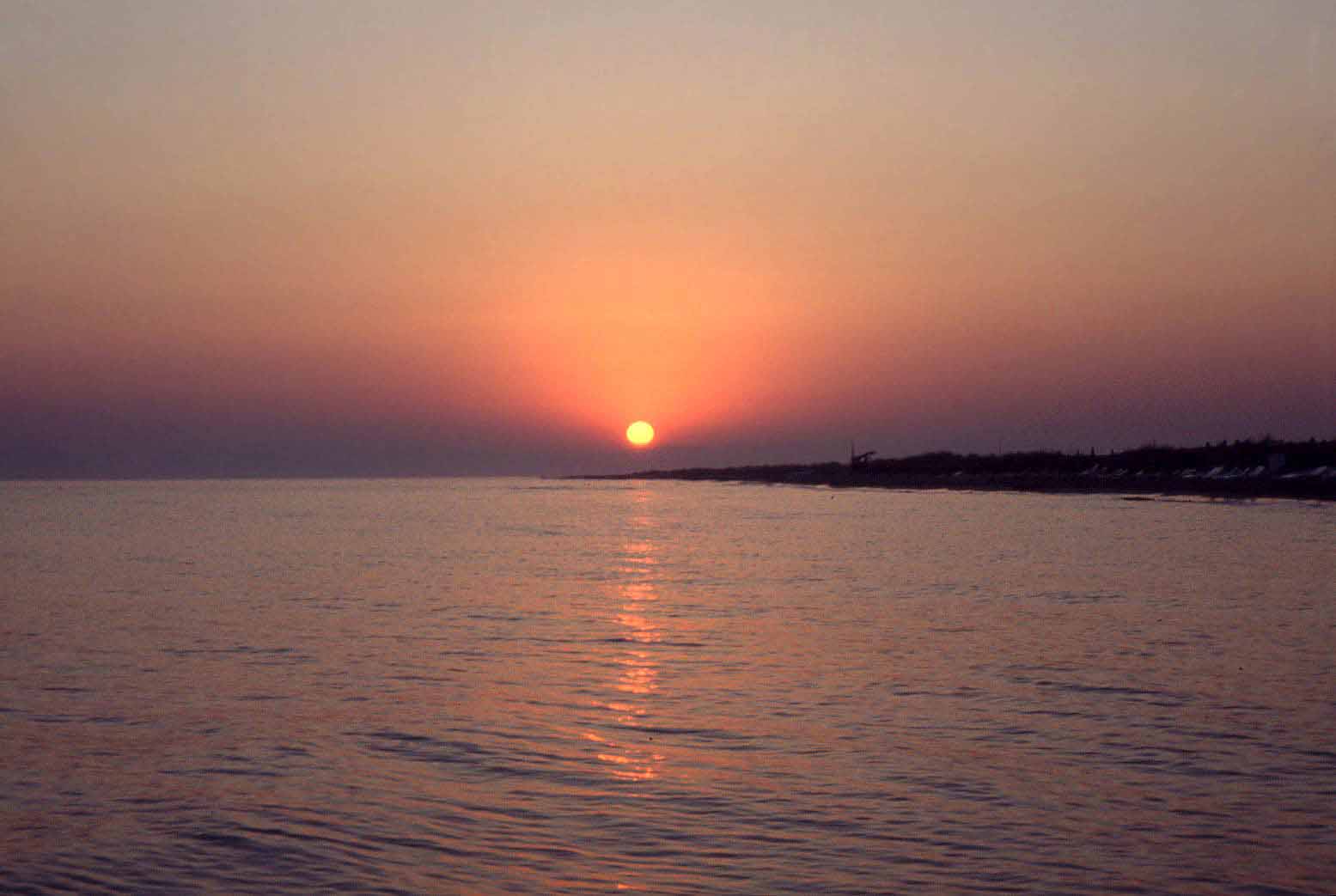 Sonnenaufgang am Strand von Marmari 2