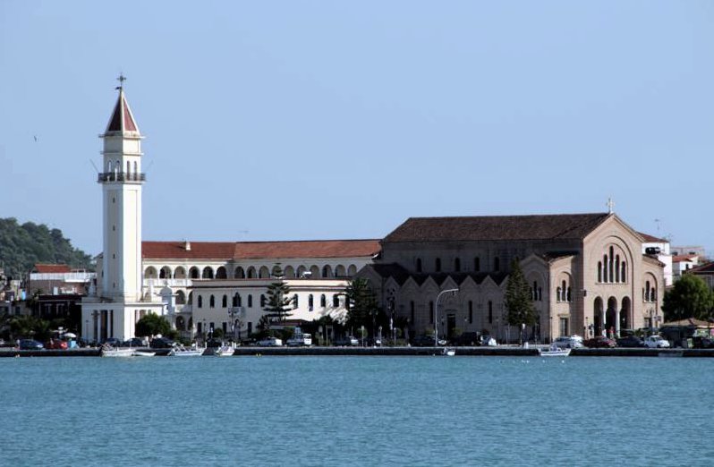 Agios Dionysios Kirche in Zakynthos Stadt