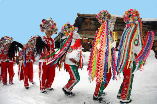 Landzette an Fasching in der Coumba Freida bei Allein