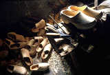Holzschuhschnitzerei im Aostatal