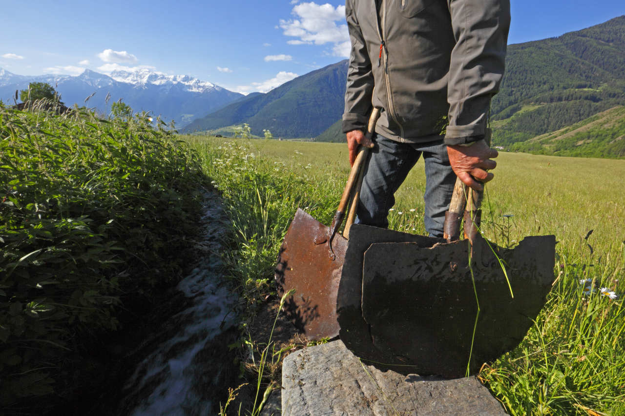 Bewässerungsgraben -Waal - im Vinschgau