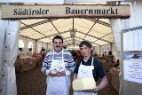 Südtiroler Bauernmarkt von Tourismusverein Schenna c/o Angelika Hermann-Meier PR