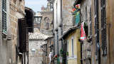 Fenster und Glocken in Orvieto