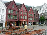 Häuserfront des Hanseviertels in der Altstadt von Bergen (UNESCO-Weltkulturerbe) von Hofi0006
