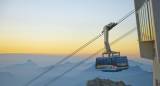 In der Panorama-Kabine hinauf auf die Zugspitze