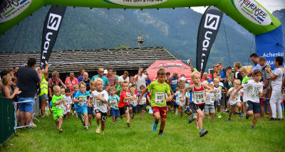 Kinderlauf Achenseelauf Start von werbegams.at via Achensee Tourismus  / Kunz PR