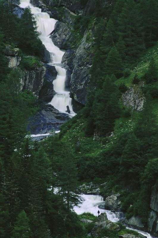 Gewaltig: Die Umbalfälle in der Nähe des Bergsteigerdorfs Prägraten