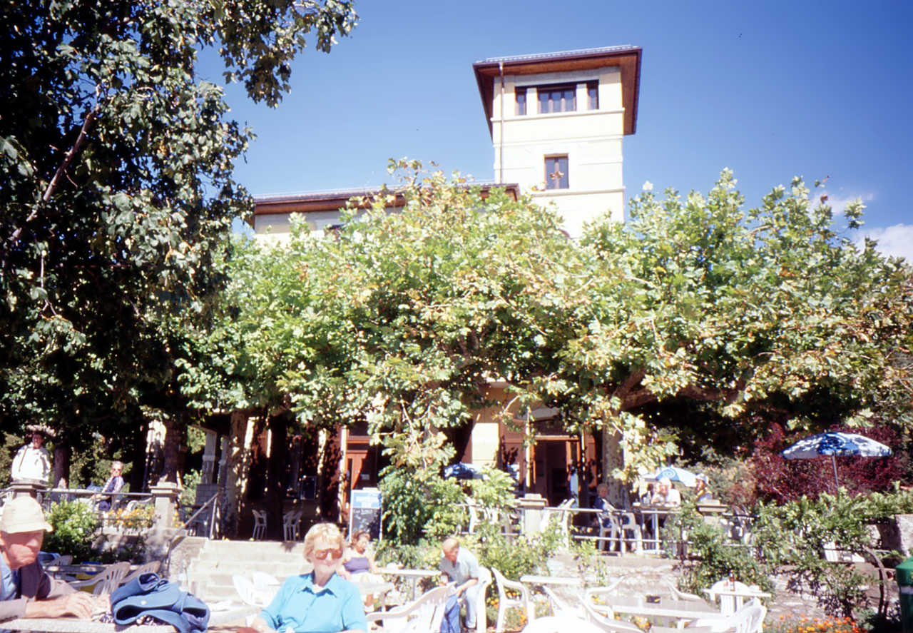Terrasse des Ristorante Vetta Monte Bre