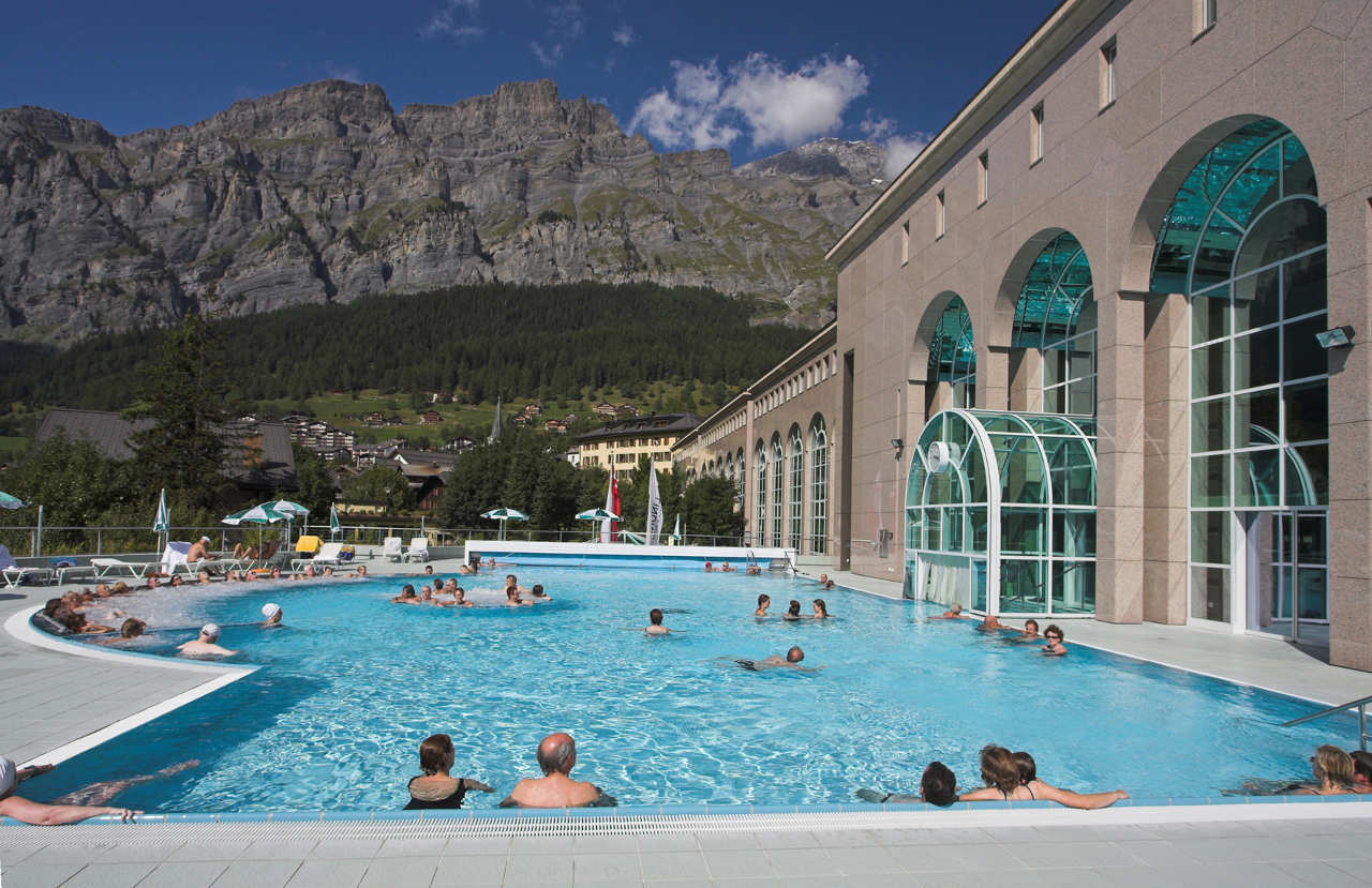 Außenbecken der Alpentherme Leukerbad