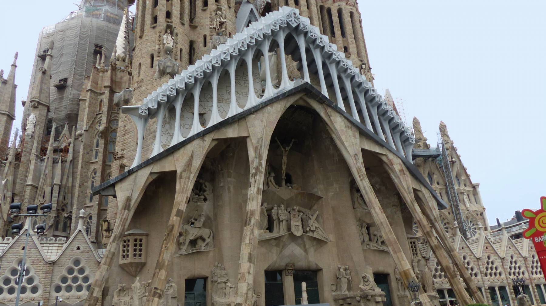 Passionsfassade der Sagrada Familia in Barcelona
