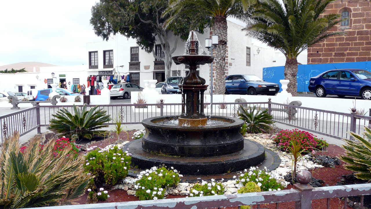 Der Marktbrunnen von Teguise