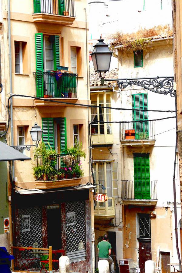 Siting in Palmas Altstadt