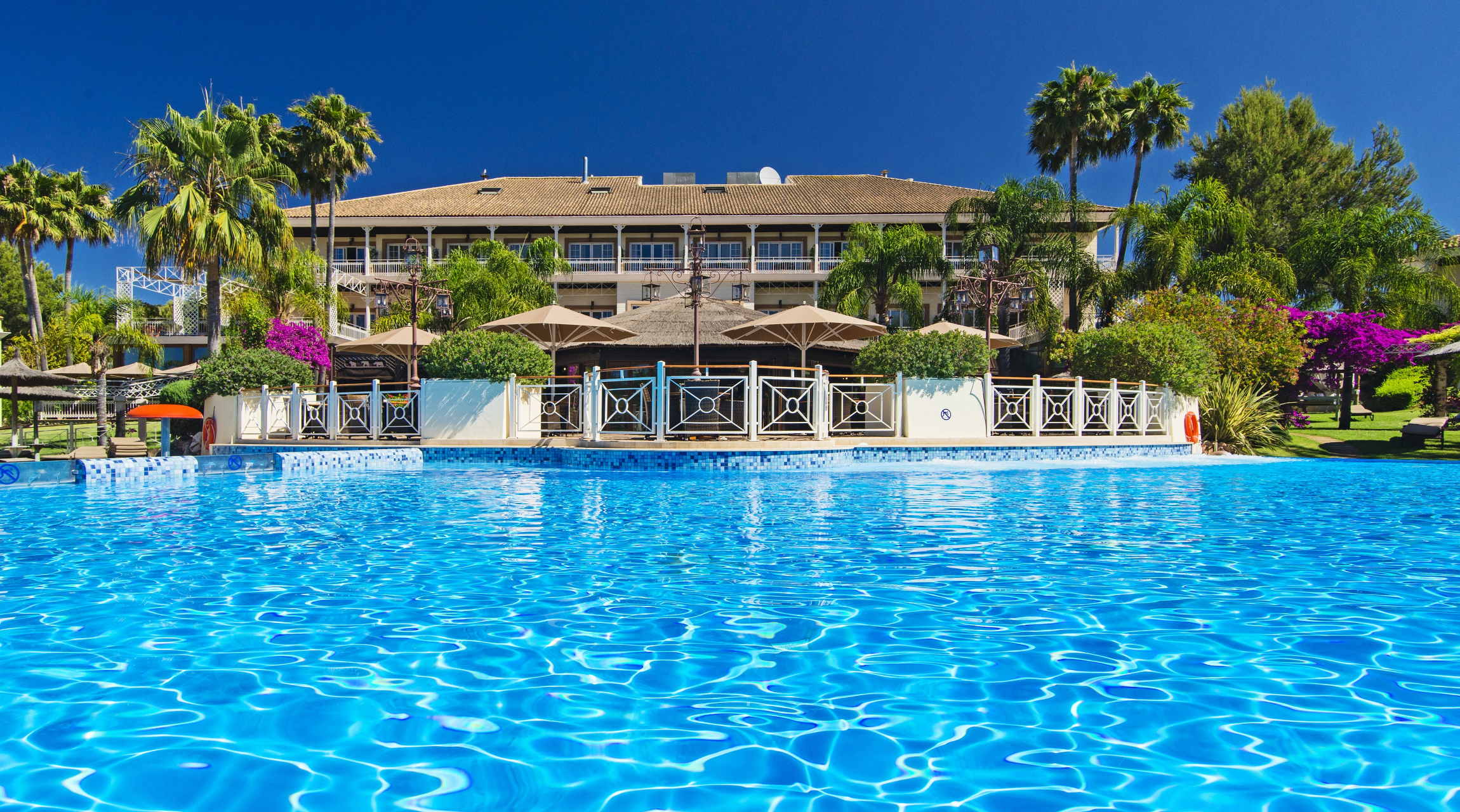 Lindner Golf & Wellness Resort Portals Nous mit Pool by Lindner Golf & Wellness Resort Portals Nous