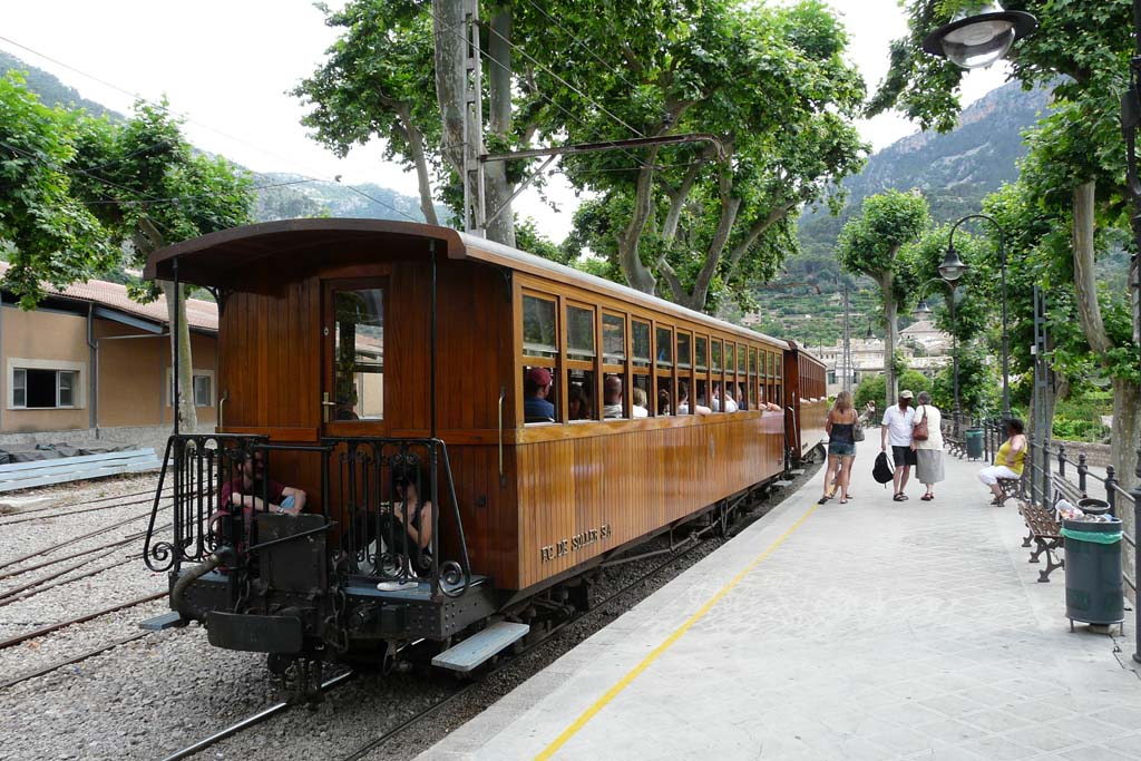 Der rote Blitz - Ferrocarril de Sóller