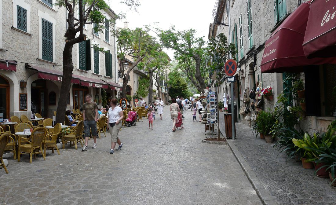 Ausflug nach Valldemossa: Shoppen und Schlendern 